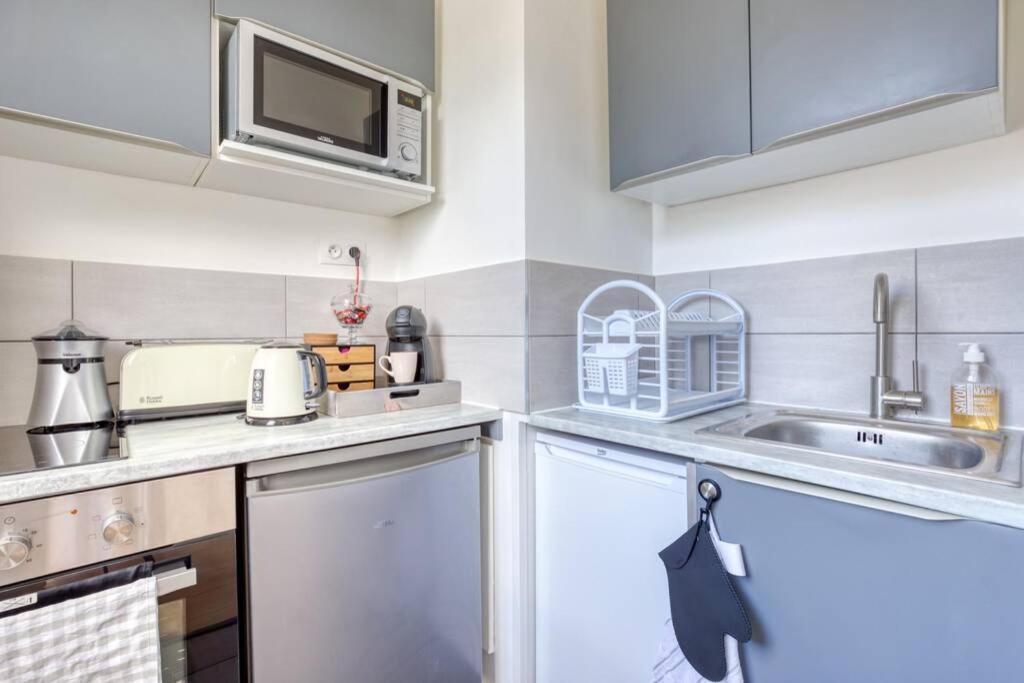 L'Elysee - Easy Check-In - Arrivee Autonome - Place Parking Privative - T2 Surequipe - Wifi - Netflix Apartamento Courcouronnes Exterior foto