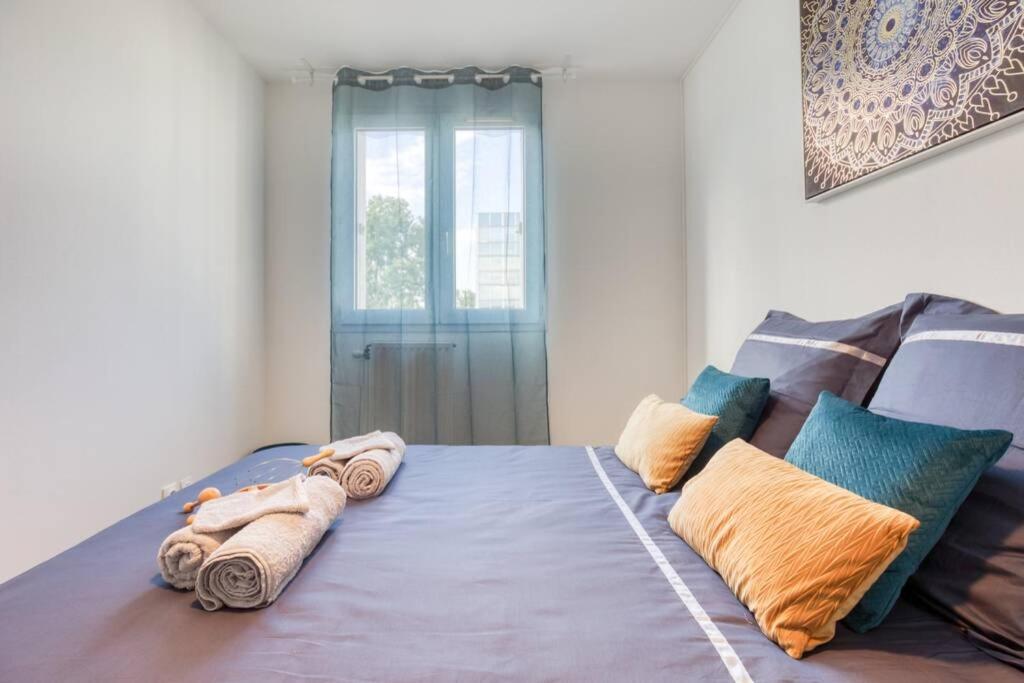 L'Elysee - Easy Check-In - Arrivee Autonome - Place Parking Privative - T2 Surequipe - Wifi - Netflix Apartamento Courcouronnes Exterior foto